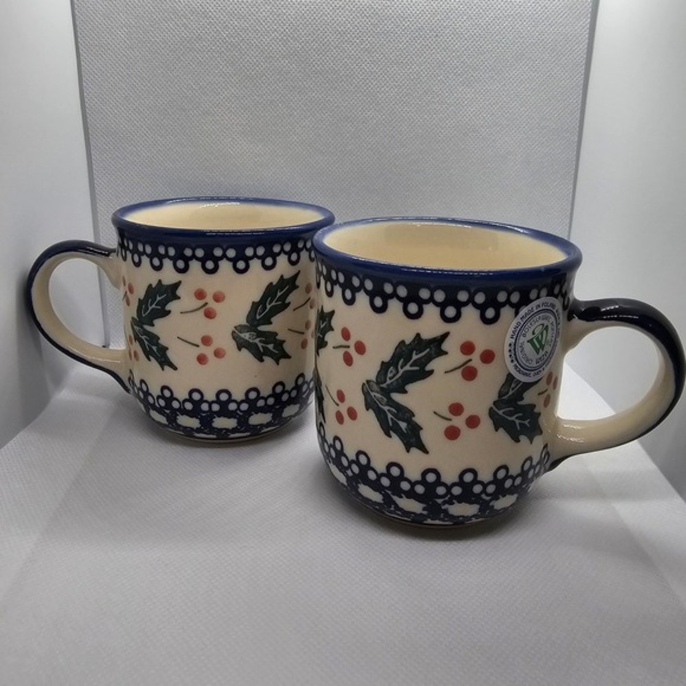 Ceramika Wiza Polish Pottery Holly Berry Mugs Set‎ of 2 Boleslawiec